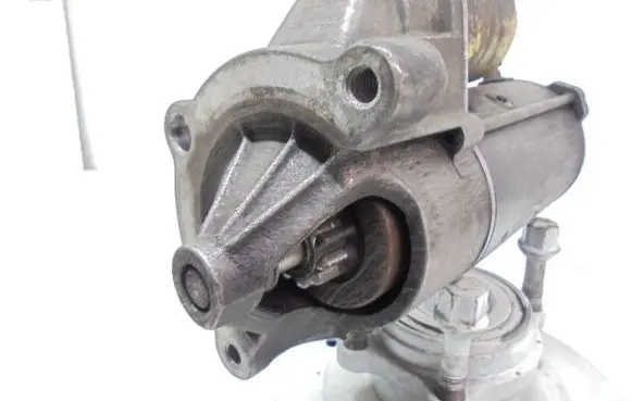 Citroen Xsara Picasso Starter motor D7R26