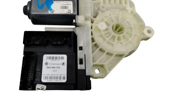Volkswagen Polo VI Sliding door electric window regulator 5K0959793