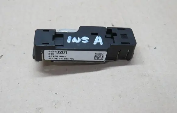 Opel Insignia A Aerial antenna filter 23223201 421251063