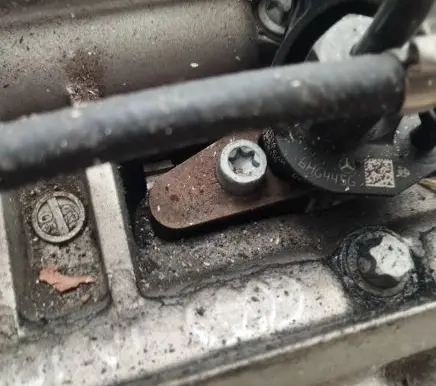 Fuel injector
