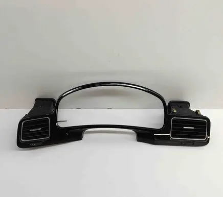 Volkswagen Touareg II Dashboard trim 7P2857226