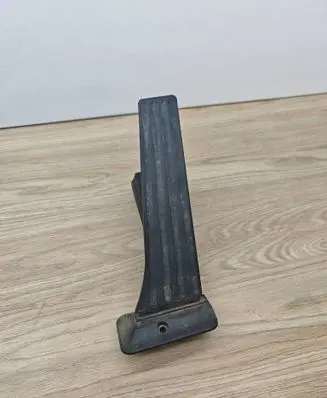 BMW 5 F10 F11 Accelerator throttle pedal 6858574 25916010 1403123162A