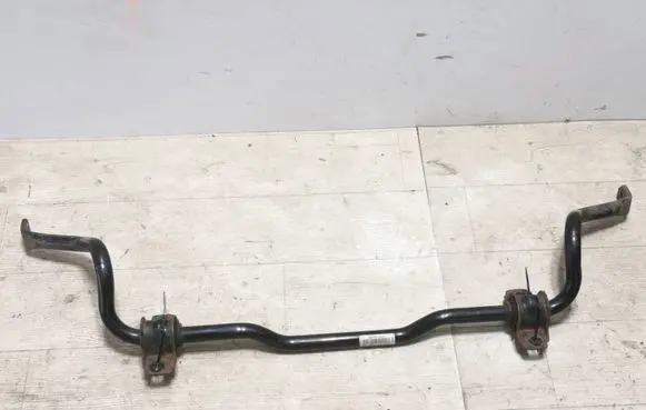 Volvo V40 Front anti-roll bar/sway bar Av615482eb
