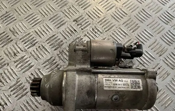 Skoda Octavia Mk3 (5E) Starter motor 02M911024S