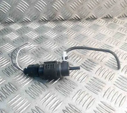Audi A5 Windscreen/windshield washer pump 8K5955647