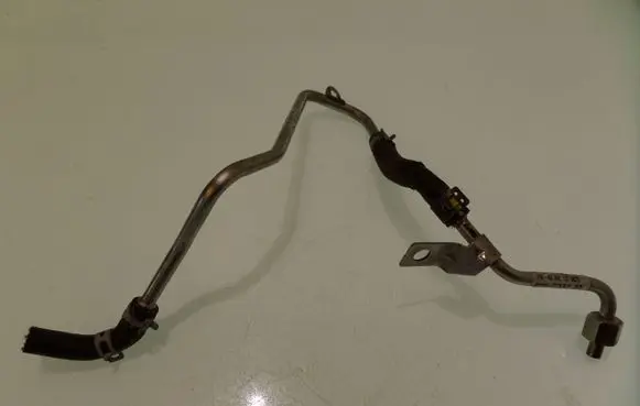 Seat Leon (5F) Fuel line pipe 04L131552Q 04L131582B