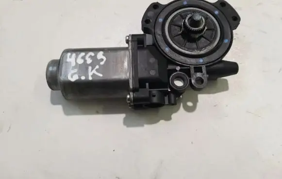 Hyundai Santa Fe Front door window regulator motor 400907 c60564b