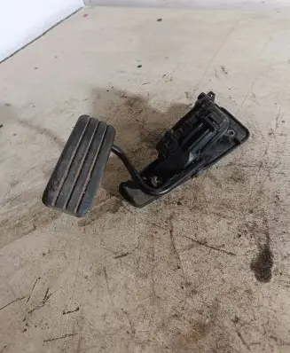 Renault Espace IV Accelerator throttle pedal 8200007512 6PV00811922