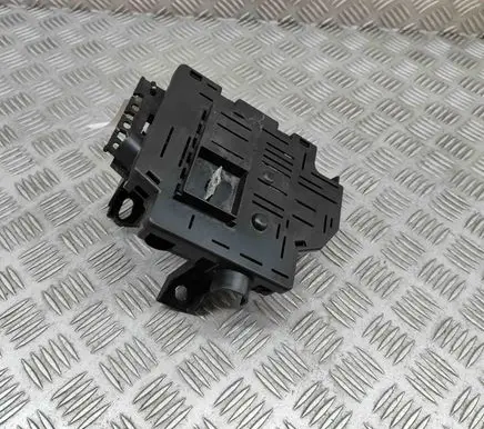 Mercedes-Benz GLE W167 Current control relay A1675404328