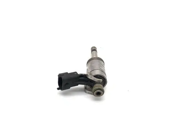 Jaguar XE Fuel injector BB5E9F593 0261500333