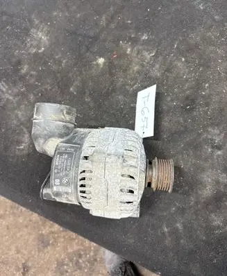BMW 5 E39 Generator/alternator 0123325010 14329771