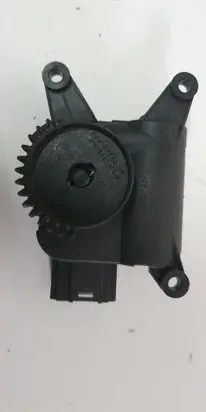 Skoda Fabia Mk2 (5J) A/C air flow flap actuator/motor 