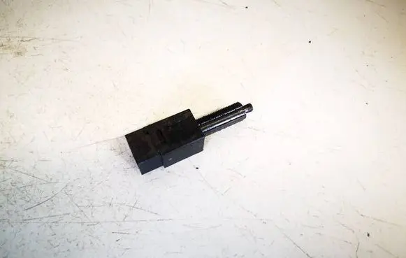 Nissan X-Trail T30 Brake pedal sensor switch