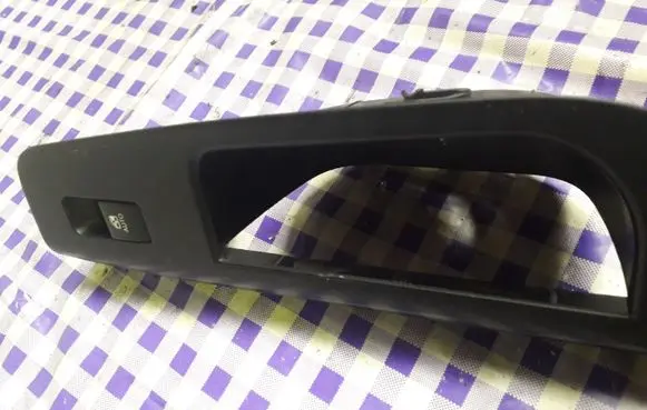 KIA Ceed Electric window control switch