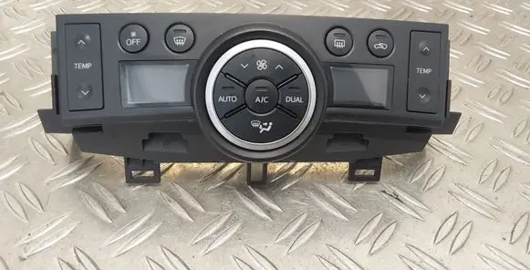 Toyota Verso Climate control unit 559000F140