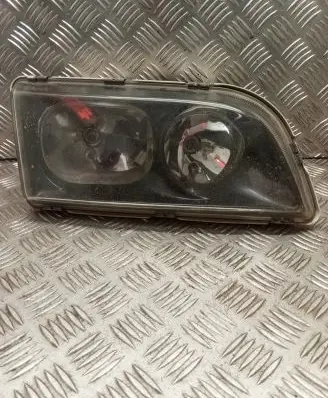 Volvo S40, V40 Headlight/headlamp