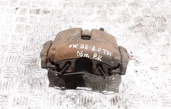 Volkswagen PASSAT B6 Front brake caliper