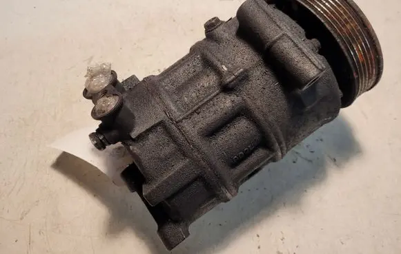 Opel Insignia A Air conditioning (A/C) compressor (pump) 13232307 1605 BK3