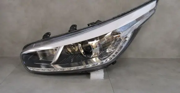 KIA Ceed Headlight/headlamp 92101A2220 L009A22VCXX