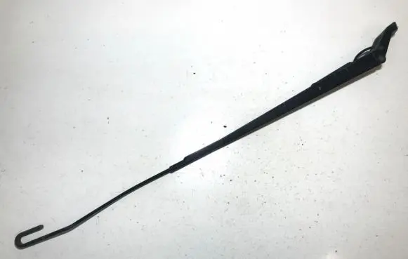 Citroen Xsara Picasso Front wiper blade arm 9635767880