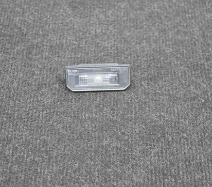 Tesla Model 3 Number plate light 107740800E