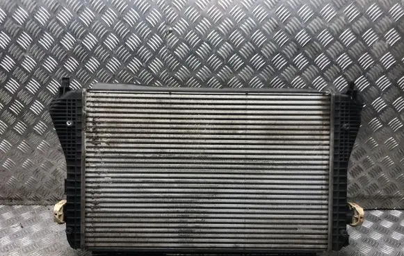 Volkswagen PASSAT B6 Intercooler radiator 3C0145805AK