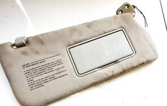 Hyundai Trajet Sun visor