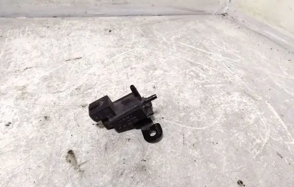 Opel Zafira A Turbo solenoid valve 90530039 72213800