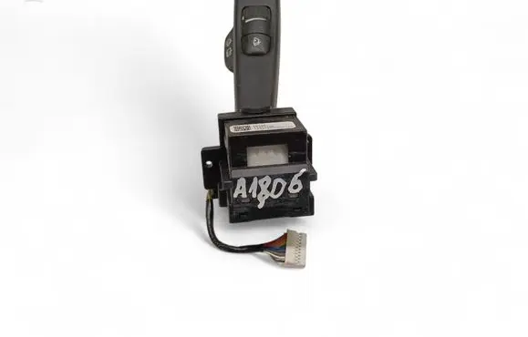 Volvo V70 Indicator stalk 31264169