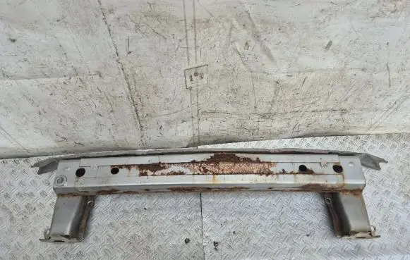 Subaru Impreza II Front bumper cross member