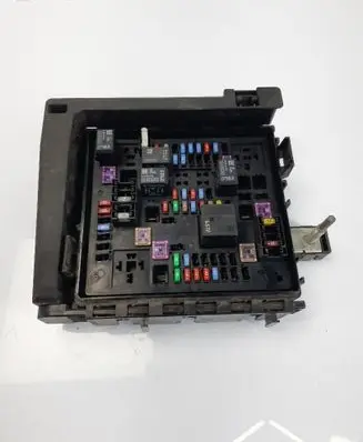 Chevrolet Camaro Comfort/convenience module 84044722
