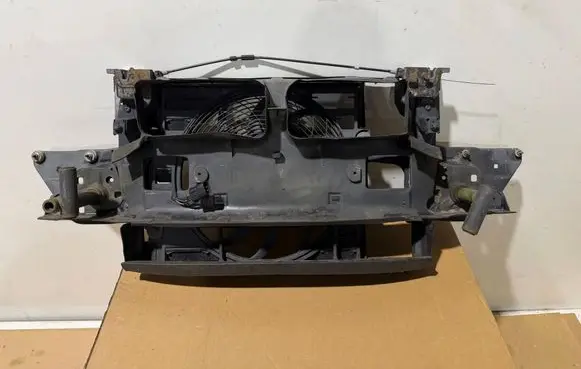 BMW 7 E38 Intercooler air guide/duct channel 51718125966 51118125315