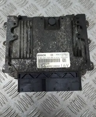 Alfa Romeo 156 Engine control unit/module 0281011425 55188529