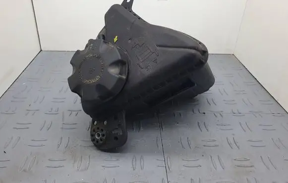 BMW 5 F10 F11 Coolant expansion tank/reservoir 7647283