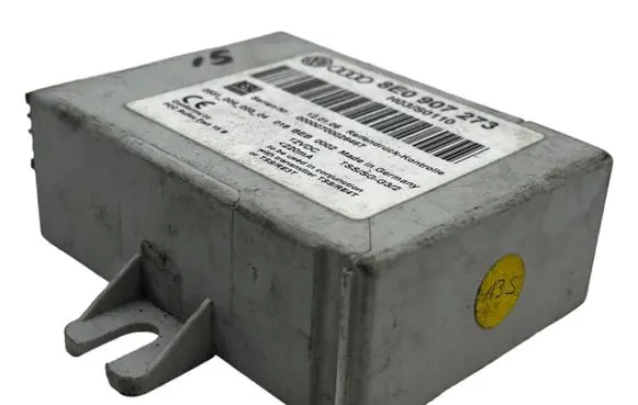 Audi A4 S4 B7 8E 8H Tire pressure control unit 8E0907273 H03S0110 00000700026467