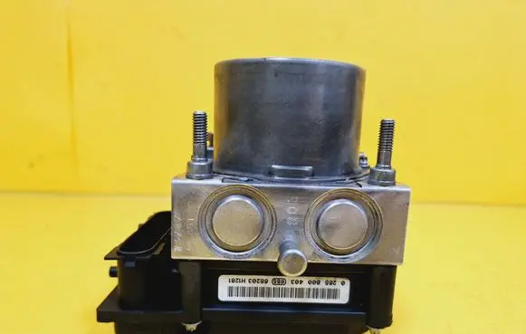 Mitsubishi Colt ABS Pump 0265800403 A4544200975