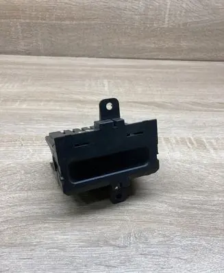 Renault Megane I Screen/display/small screen 7700841006A