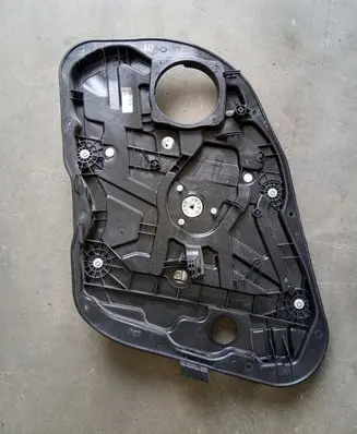 Hyundai i40 Front window lifting mechanism without motor