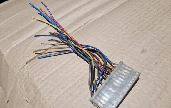 Volkswagen Golf I Other relay 321971998