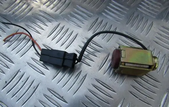 Ford Mondeo MK II Turbo solenoid valve 93BB11K574AE