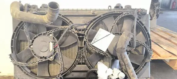 Chevrolet Camaro Coolant radiator CV66029A