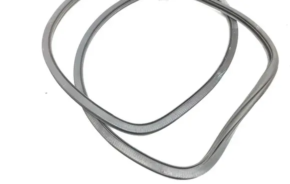 Volkswagen Tiguan Allspace Front door rubber seal 