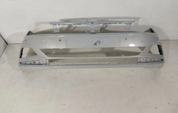 Volkswagen Polo VI Front bumper 2G0807221 52397103 M2803