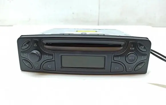 Mercedes-Benz C W203 Radio/CD/DVD/GPS head unit A2038202286 31517058 BE6021