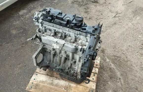 Peugeot 208 Engine 10FDBW 0379102 8HP