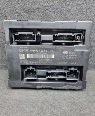 Audi A8 S8 D4 4H Comfort/convenience module 4H0907064L