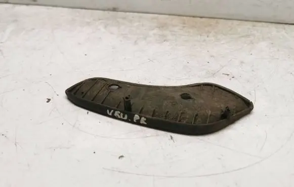 Volvo V50 Front mudguard 30764079