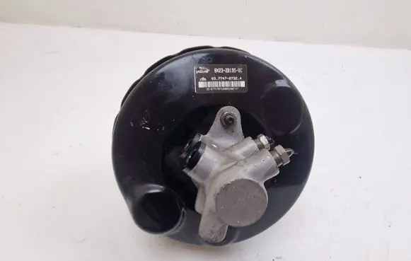 Jaguar XF X250 Brake booster 8X232B195BC 03774707324