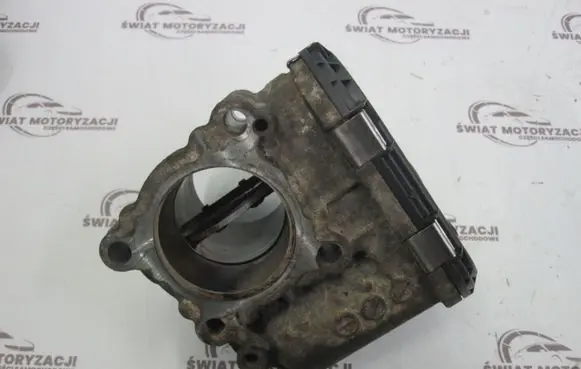 Nissan X-Trail T31 Throttle valve 820033081E