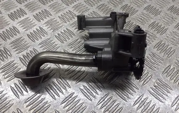 Seat Leon (1P) Oil pump chain 06A115105B